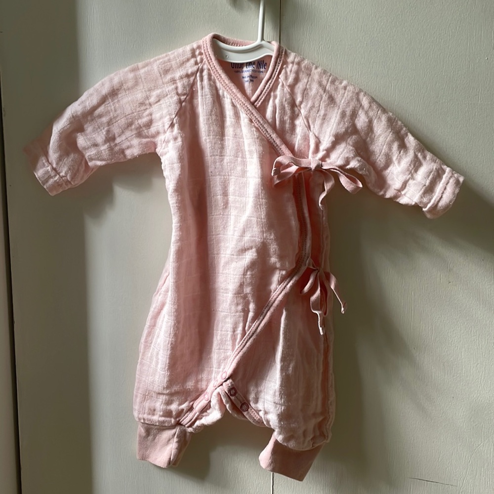 100% Egyptian Cotton Under the Nile size newborn jumper